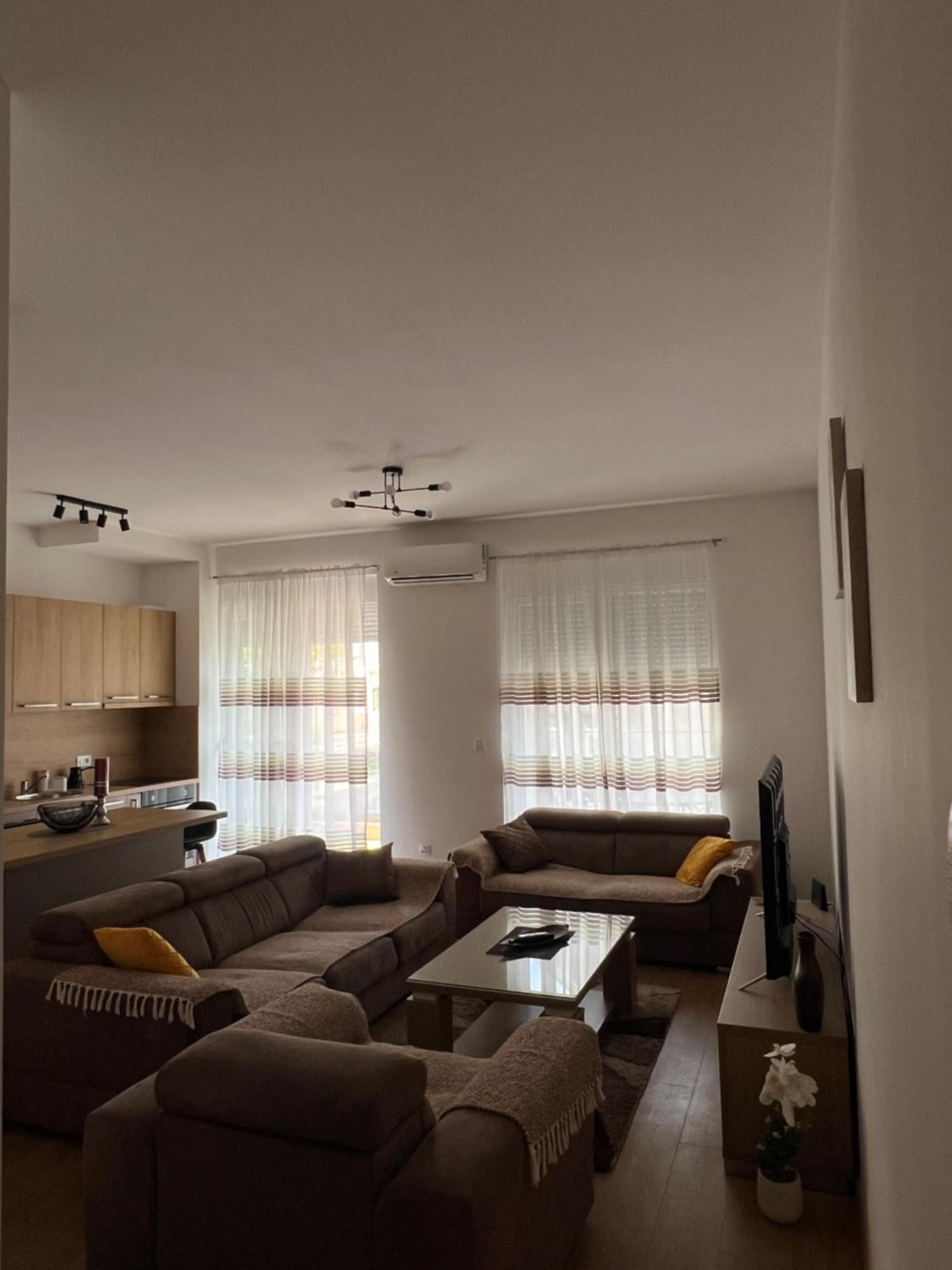 Budva Apartment *